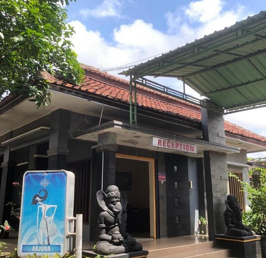 Grafika Hotel Dan Resto Gombong (Central Java) Exterior photo